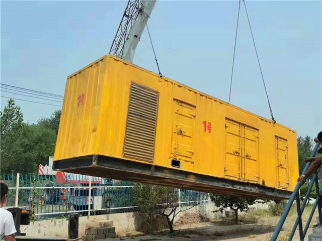 高昌300KW柴油发电机组油耗是多少?
